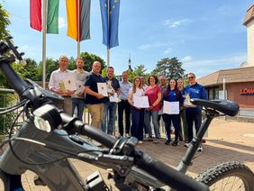 Bürgermeister Christian Schweitzer bedankte sich bei den eifrigen Stadtradlern.