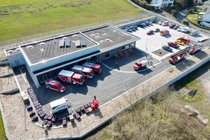 Feierlich übergeben: Modernes Gerätehaus stärkt Feuerwehr in der Becke