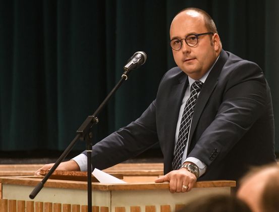 Kämmerer Sven Frohwein bei seiner Rede zur Einbringung des Haushalts für das Jahr 2020.