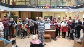 Beschwingtes Chorkonzert begeistert Publikum im Atrium der Von der Becke Stiftung