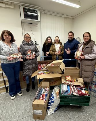 Haus Kunterbunt, Räuberbande, Bärenbande, Sternenburg und Zaubergarten haben sich auch dieses Weihnachten wieder einmal erfolgreich zusammengeschlossen.